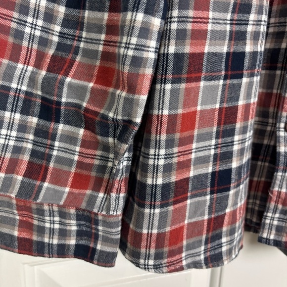 Alesbury NWOT Plaid Button-Up Flannel Collared Shirt Regular Fit Long Sleeve L - Picture 6 of 8